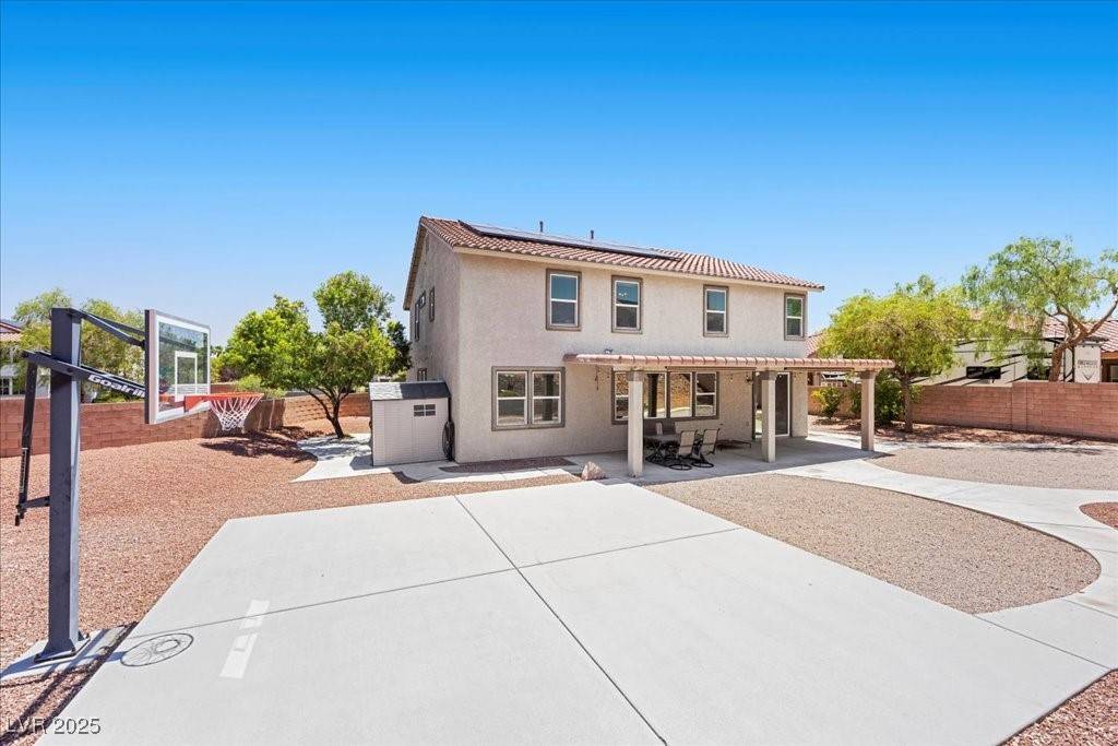 Las Vegas, NV 89129,4021 Mountain Trek ST