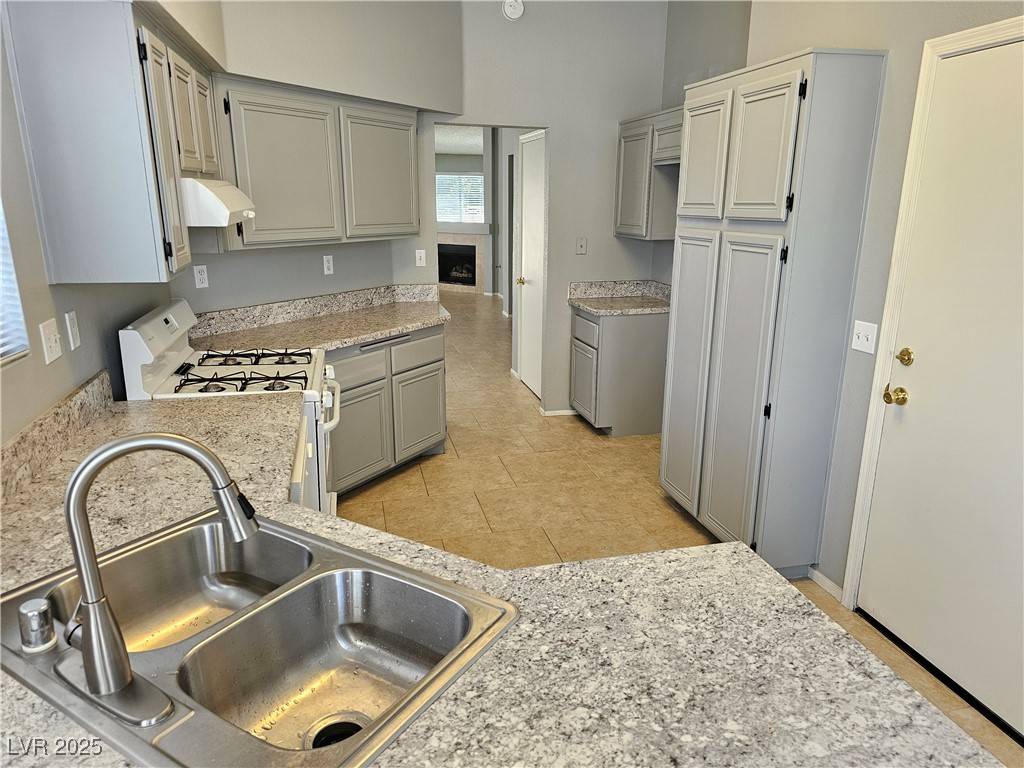 Las Vegas, NV 89123,1132 Overture DR