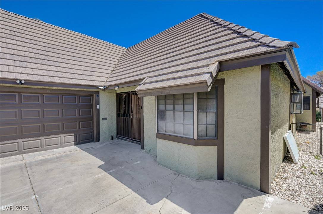 Las Vegas, NV 89121,3928 Edgemoor WAY