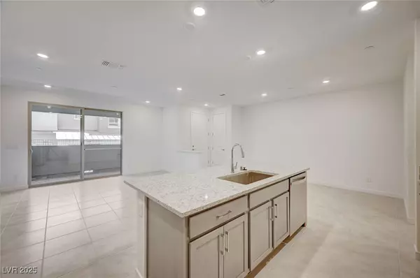 Las Vegas, NV 89138,2544 Vandra ST