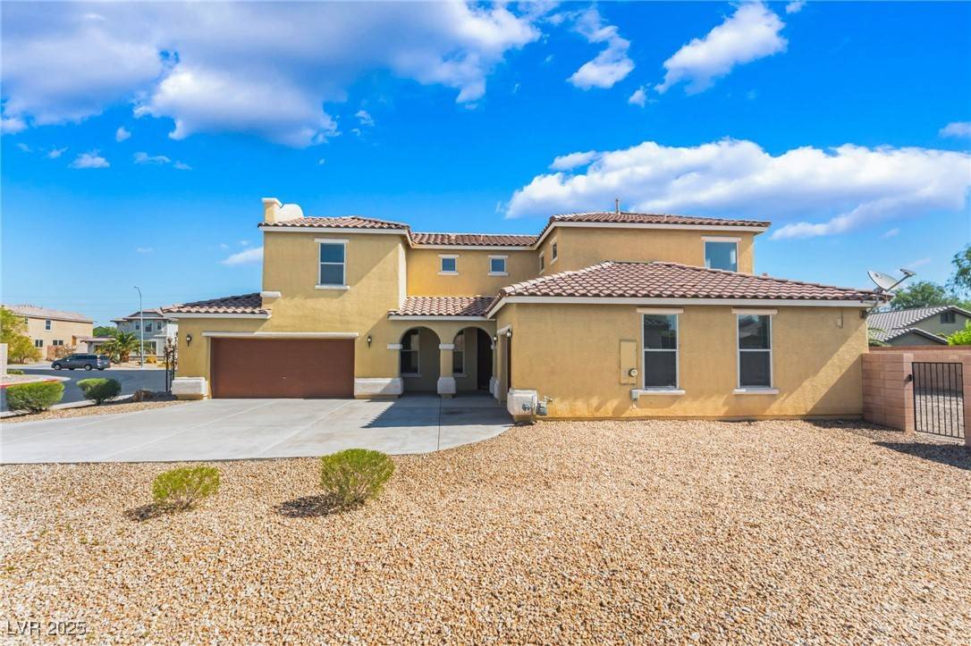 North Las Vegas, NV 89081,5938 Village Loft ST