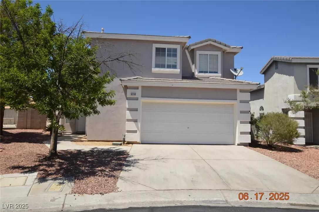 Las Vegas, NV 89145,8236 Golf Player AVE