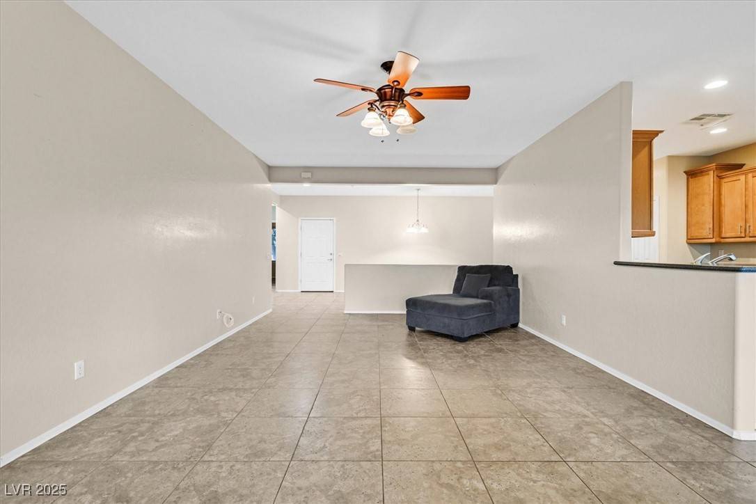 Las Vegas, NV 89122,3720 Tack ST