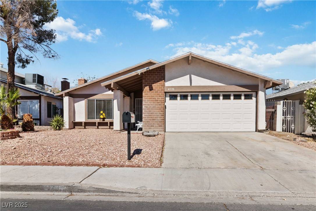 4775 Woodridge RD, Las Vegas, NV 89121