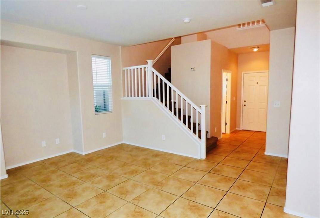 Las Vegas, NV 89166,10640 Bandera Mountain LN