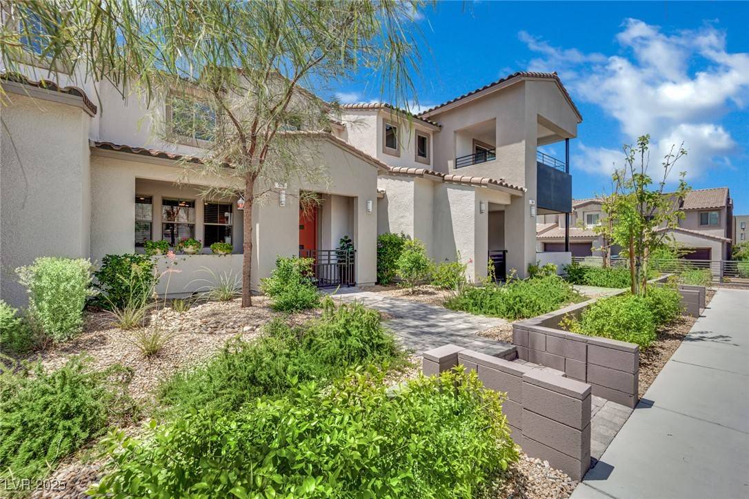 Las Vegas, NV 89138,530 Sonoma Range ST