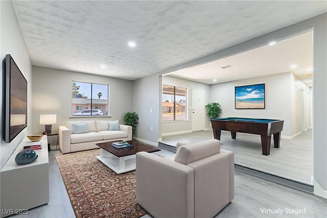 5800 Auborn AVE, Las Vegas, NV 89108