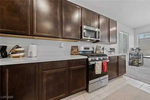 North Las Vegas, NV 89086,2732 Roman Palm RD