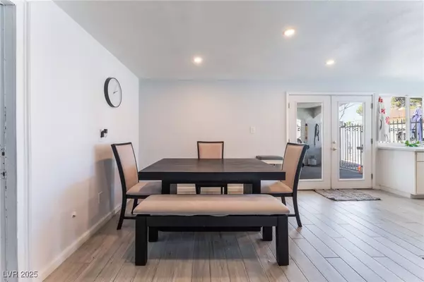 Las Vegas, NV 89121,2990 Carnelian ST