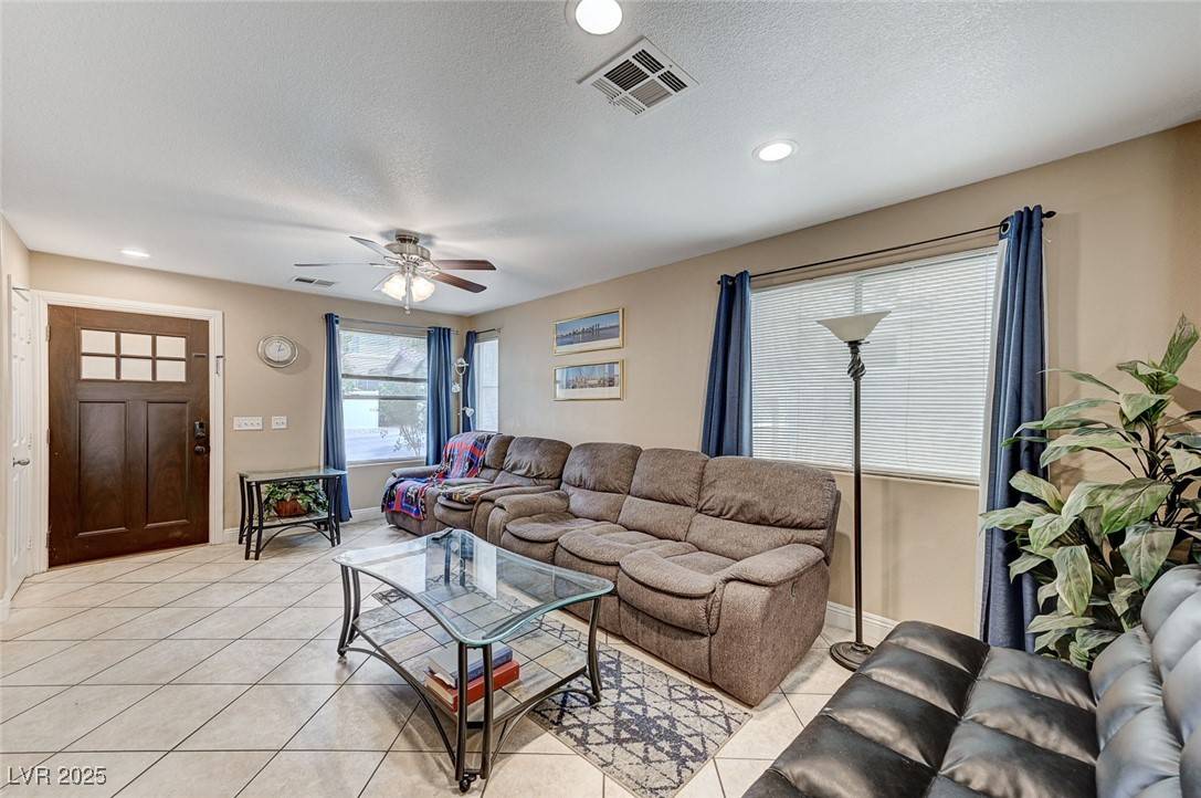 Las Vegas, NV 89183,967 Coronado Peak AVE