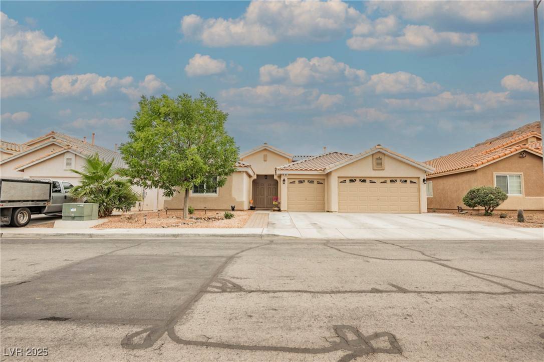 Henderson, NV 89002,47 Desert Sunflower CIR