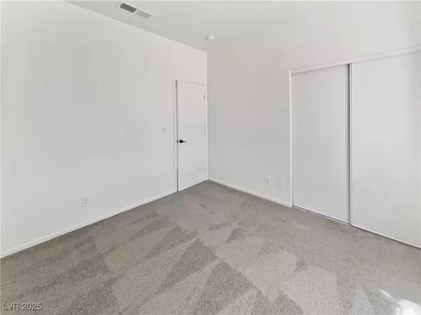 North Las Vegas, NV 89032,3804 Wren CT