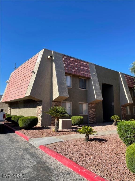 5440 River Glen DR #381, Las Vegas, NV 89103