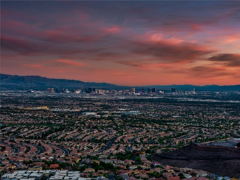 Henderson, NV 89012,12 Wanderlust CT
