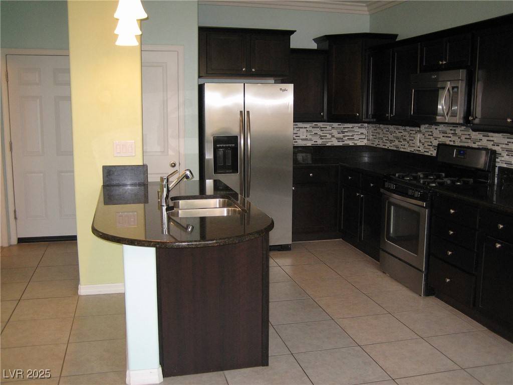 Las Vegas, NV 89135,2060 Morro Vista DR