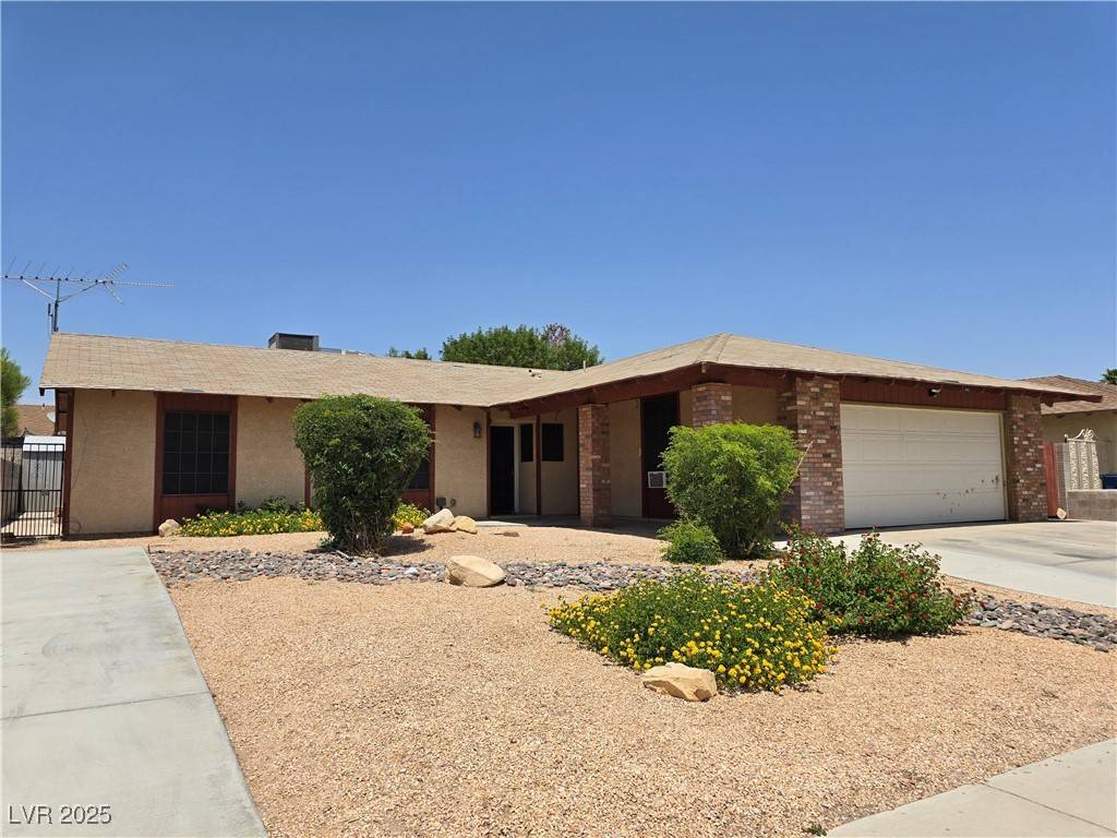 6346 Bullion BLVD, Las Vegas, NV 89103