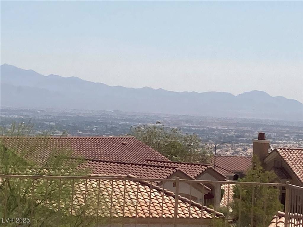 Las Vegas, NV 89134,10928 Button Willow DR
