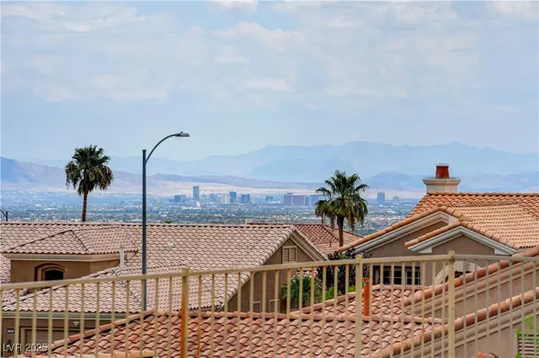 Las Vegas, NV 89134,10928 Button Willow DR
