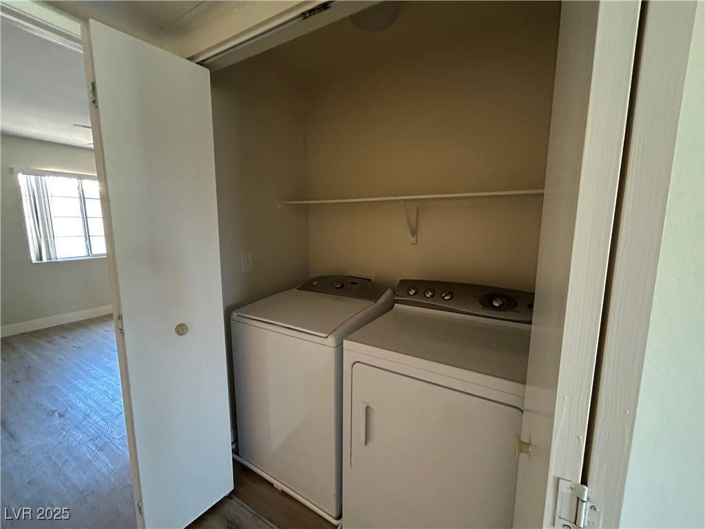 Las Vegas, NV 89117,8410 Eldora AVE #2037