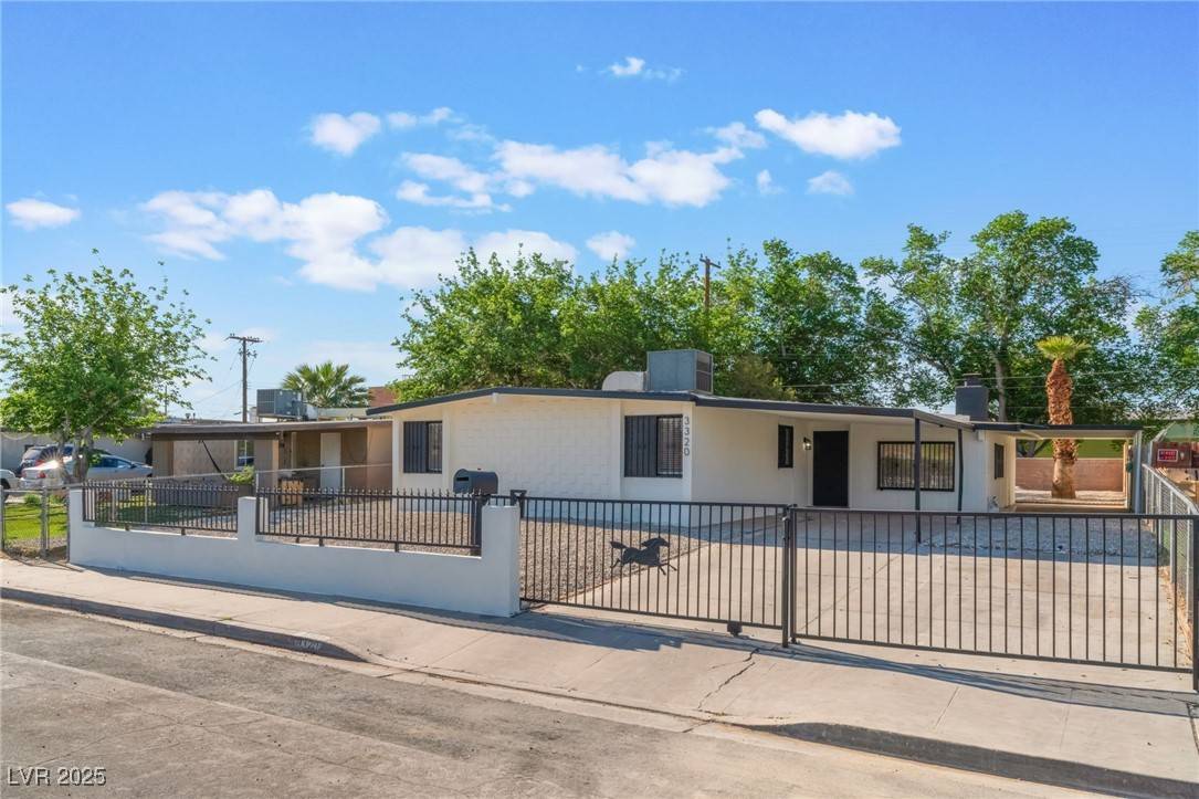 3320 Osage AVE, Las Vegas, NV 89101