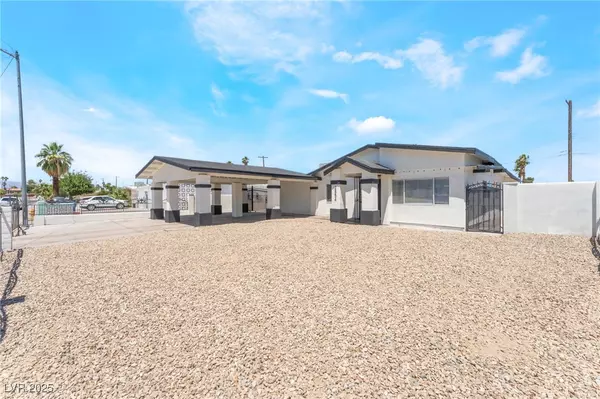 Las Vegas, NV 89169,2854 La Canada ST