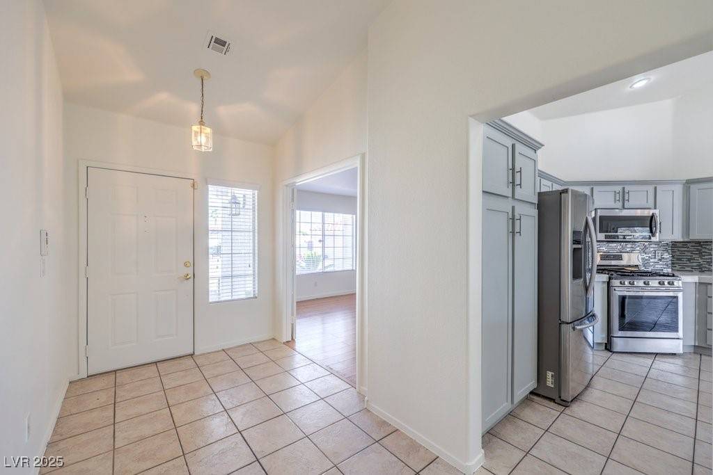 North Las Vegas, NV 89032,4010 Hemphill ST