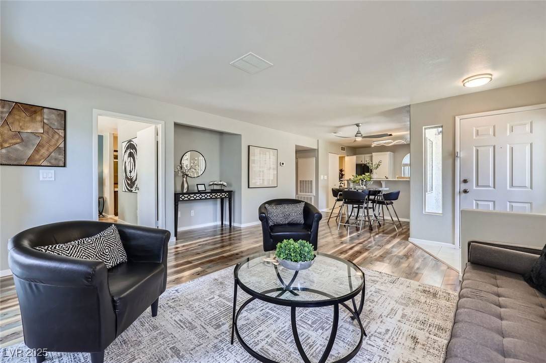 Las Vegas, NV 89128,3125 N Buffalo DR #1133