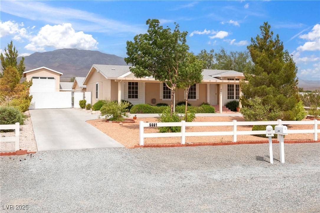 Pahrump, NV 89060,5661 Genoa AVE