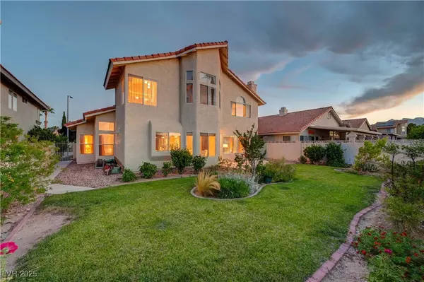 Las Vegas, NV 89128,8416 Dry Cliff CIR