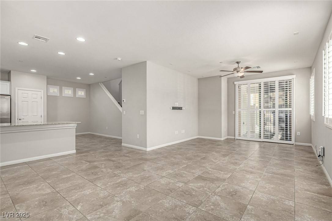 Las Vegas, NV 89148,6145 Scarlet Leaf ST