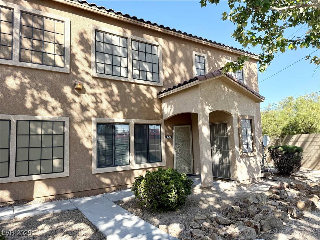 2001 Sue CT #206, Las Vegas, NV 89108