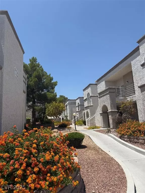 3150 Soft Breezes DR #1167, Las Vegas, NV 89128
