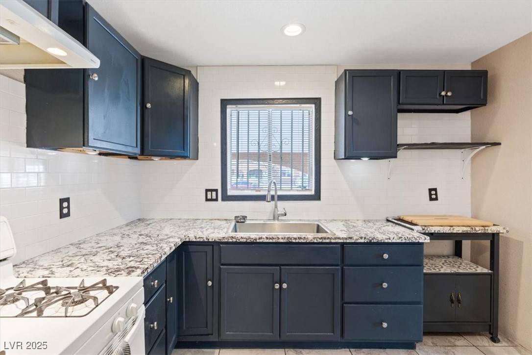North Las Vegas, NV 89030,3715 Tabor AVE