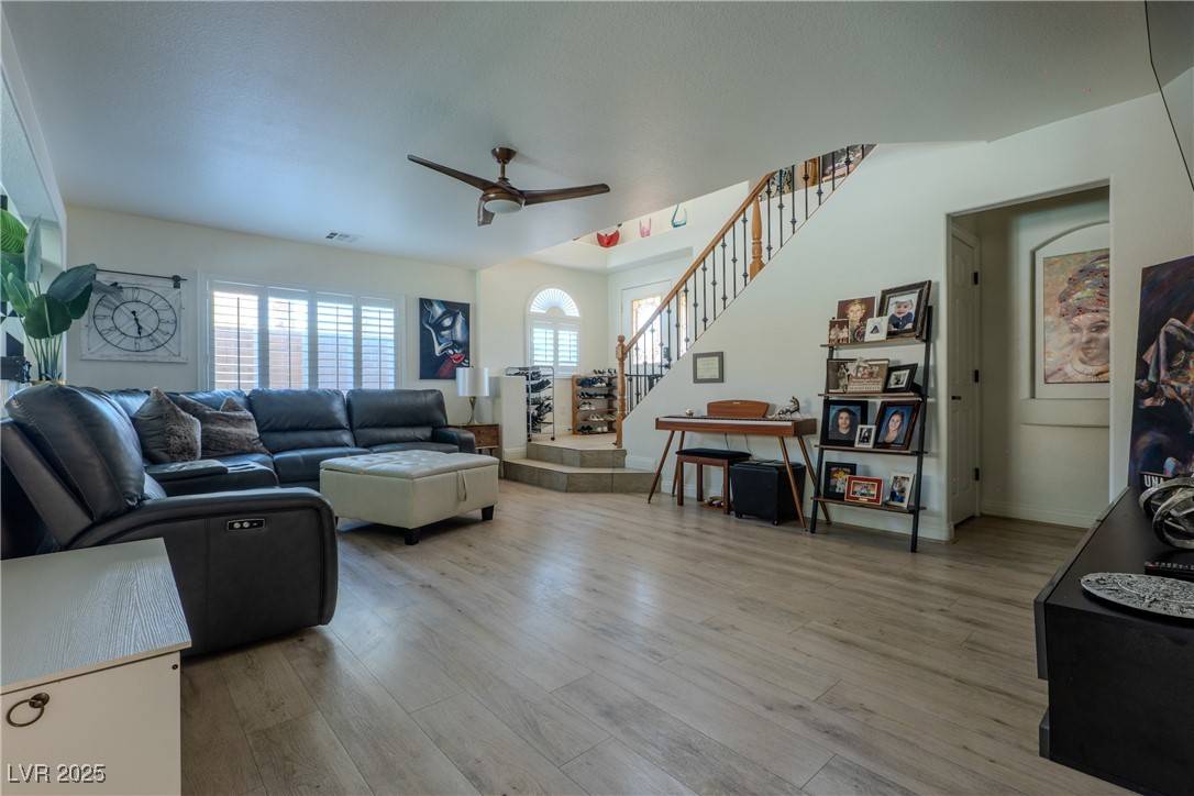 Las Vegas, NV 89141,10949 Fintry Hills ST