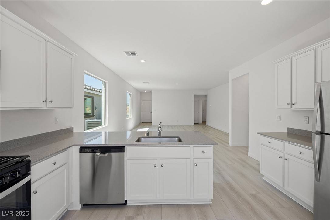Las Vegas, NV 89156,6761 Violet Cascade AVE
