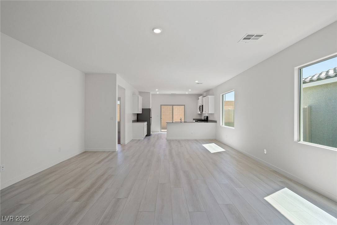 Las Vegas, NV 89156,2624 Lily Point ST