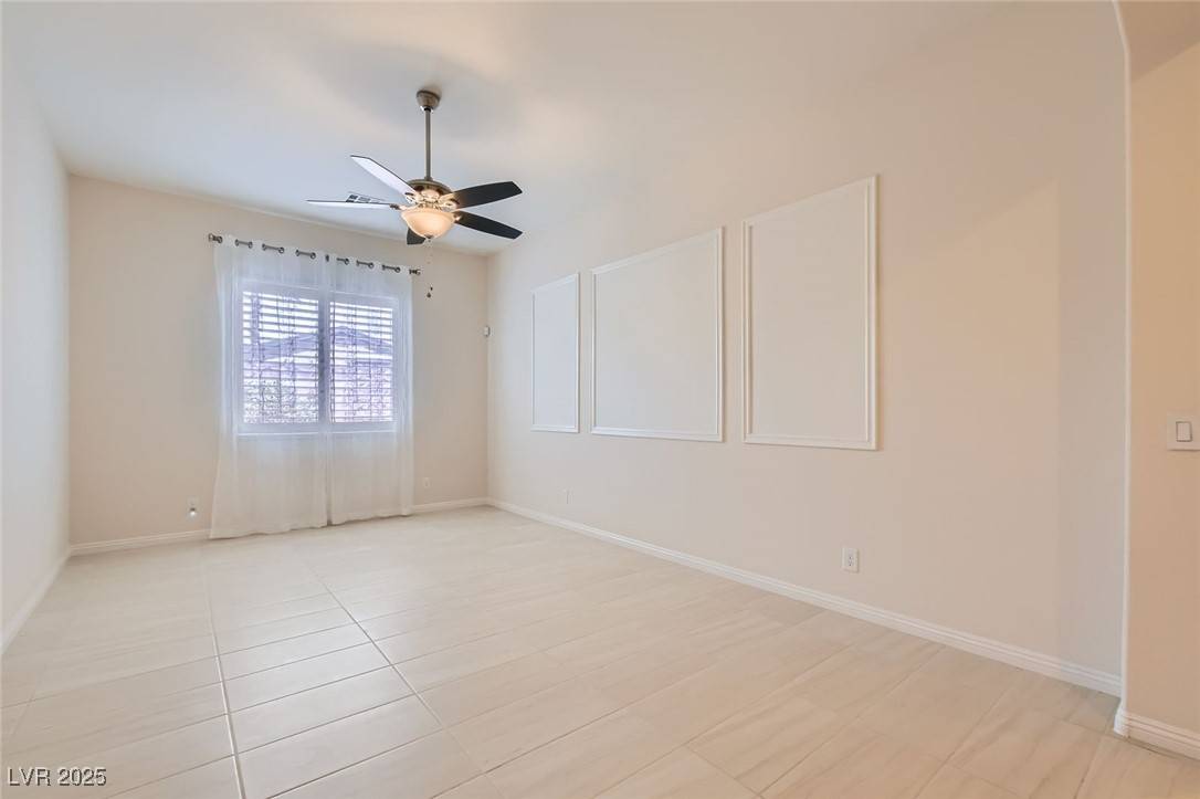 Las Vegas, NV 89149,8732 Kendall Brook CIR