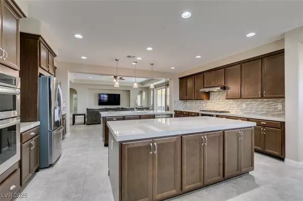 Las Vegas, NV 89113,9042 Cedar Fort CT