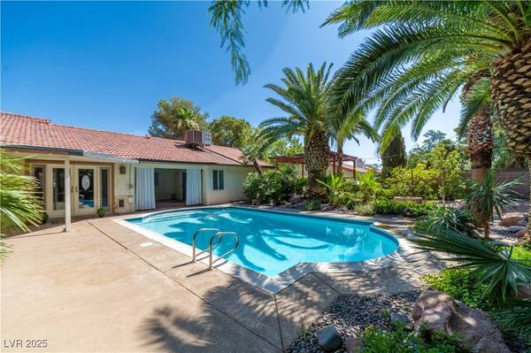 1561 Doran DR, Las Vegas, NV 89123