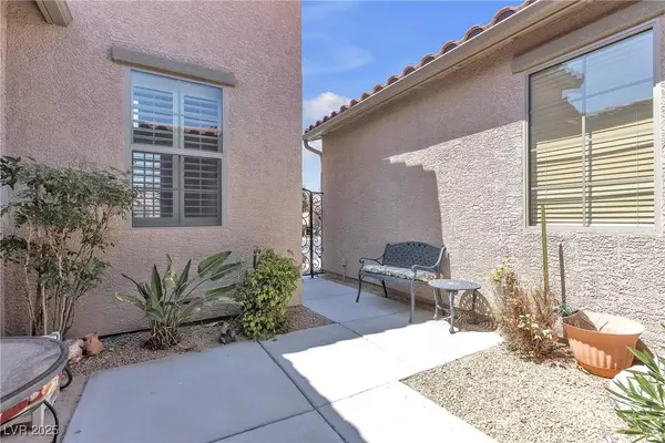 North Las Vegas, NV 89085,4408 Oasis Plains AVE