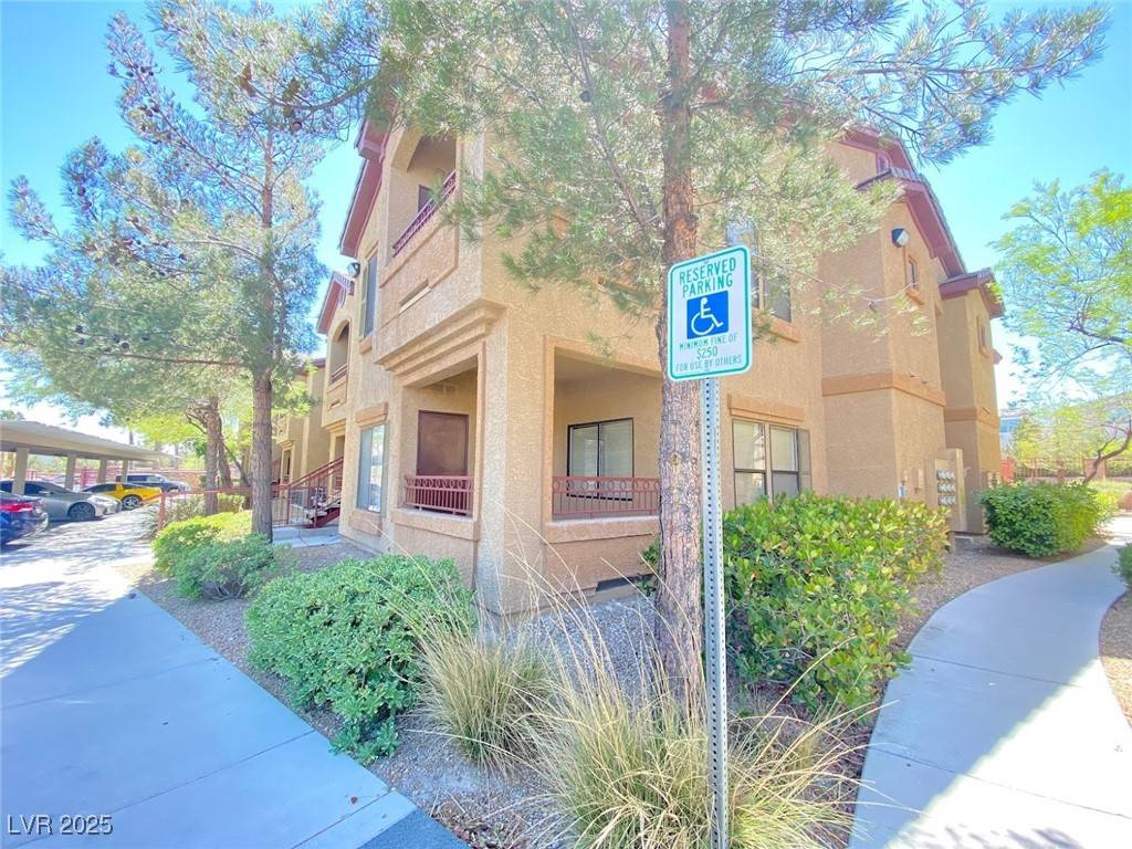 8250 N Grand Canyon DR #1184, Las Vegas, NV 89166