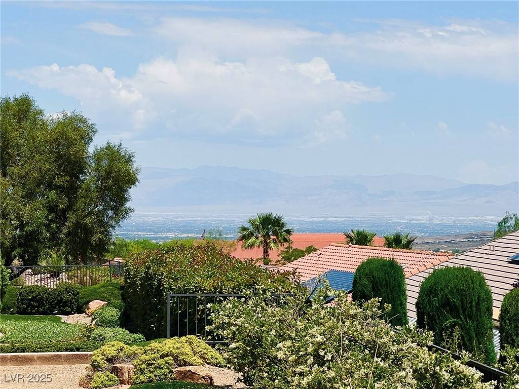 Henderson, NV 89044,2192 Canyonville DR