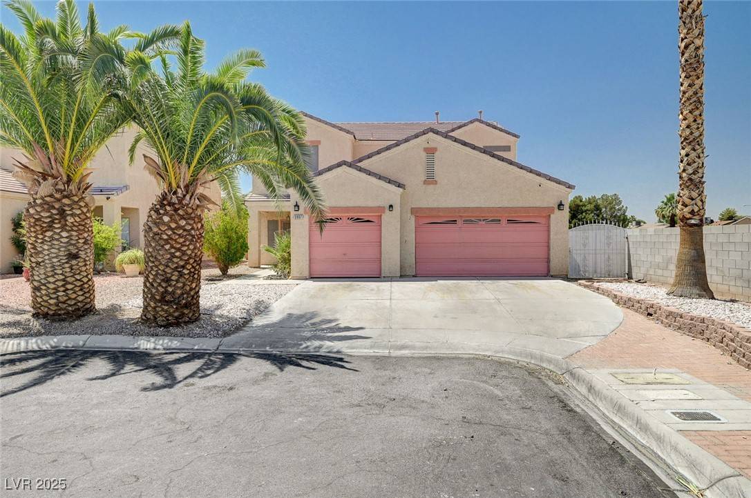 5907 Zawawi CT, Las Vegas, NV 89110