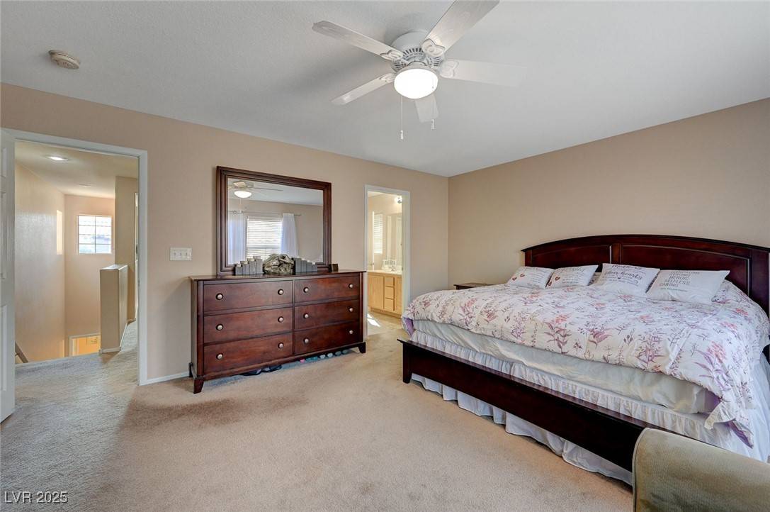 Las Vegas, NV 89179,7182 Hood River AVE