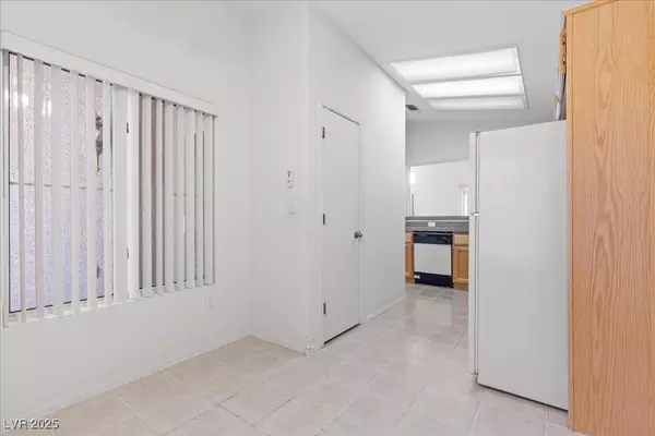 Henderson, NV 89012,2154 Eagle Sticks DR