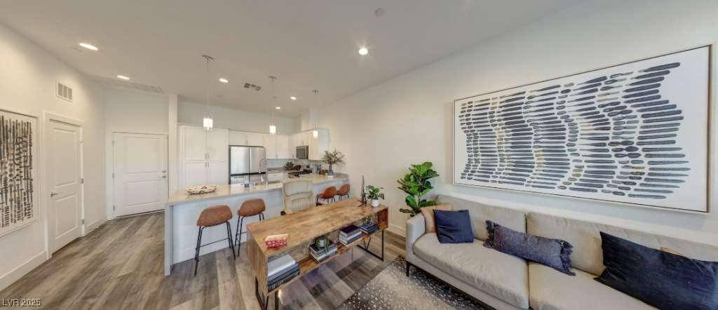 Las Vegas, NV 89147,10137 Delighted Sky WAY