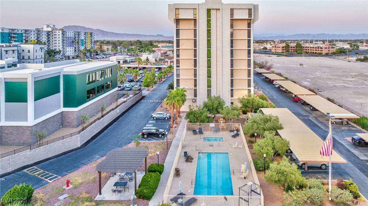 Las Vegas, NV 89119,3930 University Center DR #412
