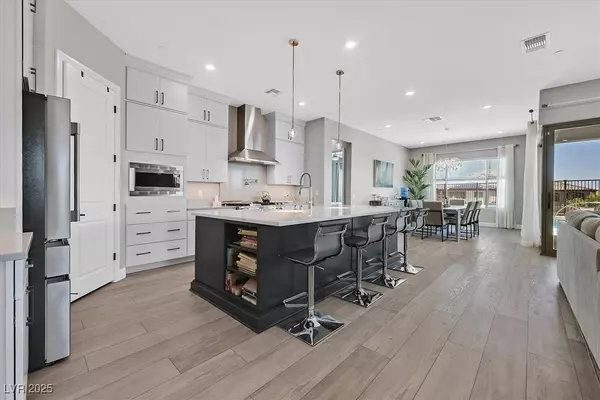 Las Vegas, NV 89138,112 Springbough LN