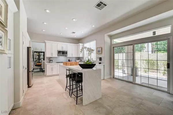 Las Vegas, NV 89134,8928 Stafford Springs DR