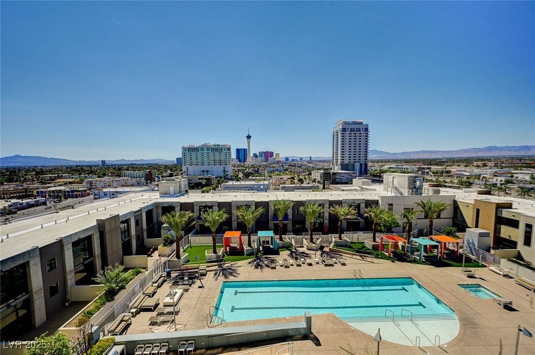 Las Vegas, NV 89101,353 E Bonneville AVE #449